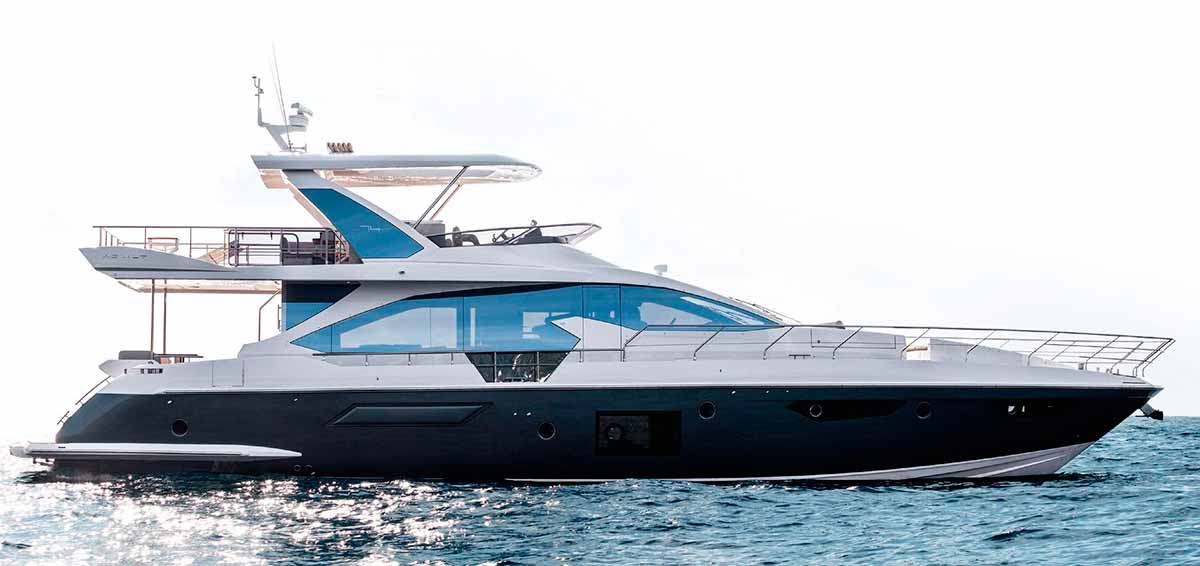 Azimut 74. Foto e vídeo Instagram @azimutyachts_brasil