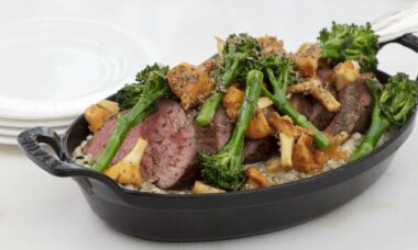 Carne de East Lothian, cevada com trufas assada e cogumelos