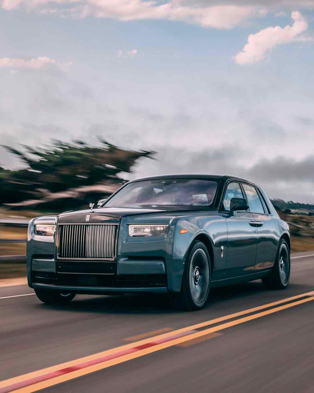 Rolls-Royce Phantom. Photo: Instagram @rollsroycecars