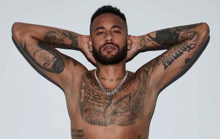Neymar in ondergoedcampagne voor Kim Kardashians merk