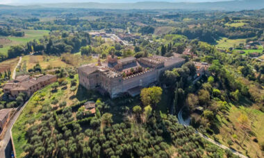 Antigo mosteiro na Toscada está à venda por US$ 10 milhões