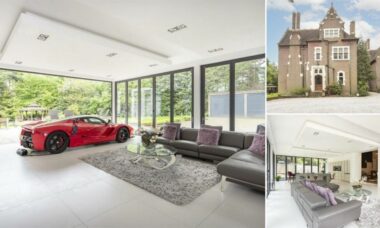 Proprietário de mansão de luxo estaciona Ferrari de US$4,2 milhões na sala