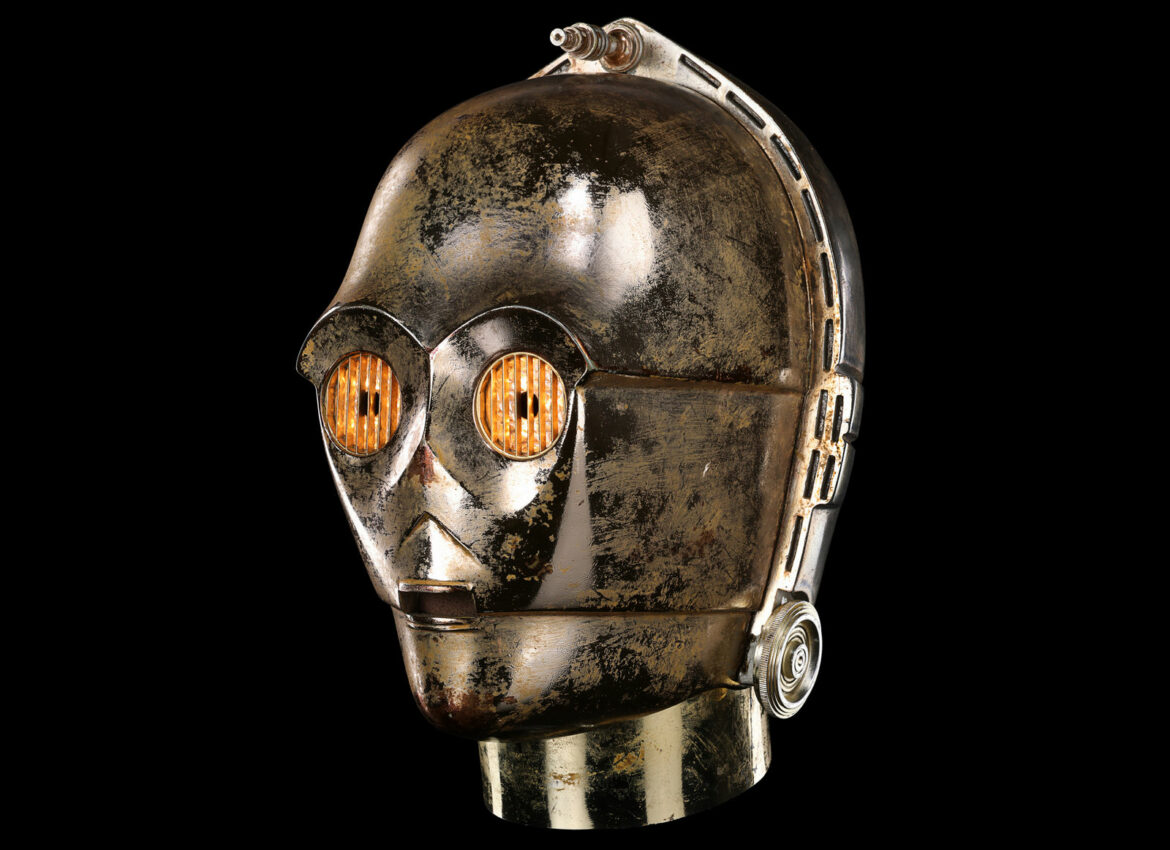 L'attore di Star Wars che ha interpretato C-3PO ha fatto una fortuna vendendo all'asta la testa del Droid per 850.000 R$