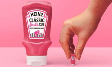 Heinz e Mattel uniram forças para lançar molho vegano rosa chamado molho Barbiecue
