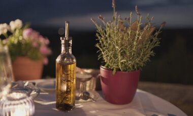 Azeite de oliva: como saber se o produto é de qualidade ou foi adulterado?