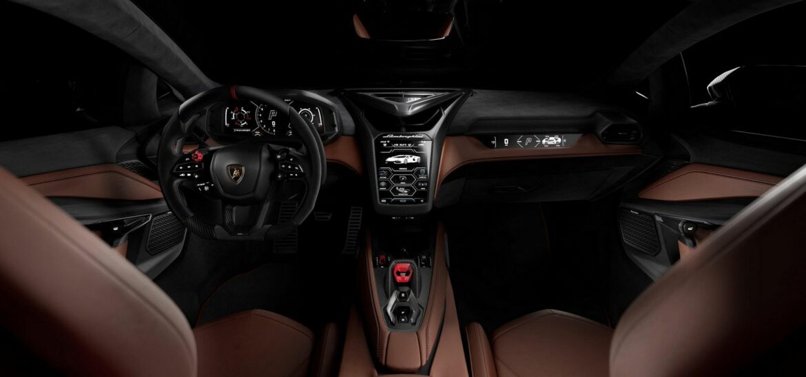 Lamborghini Revuelto avaliado em R$ 3 milhões virá com sistema de áudio feito à mão; saiba mais