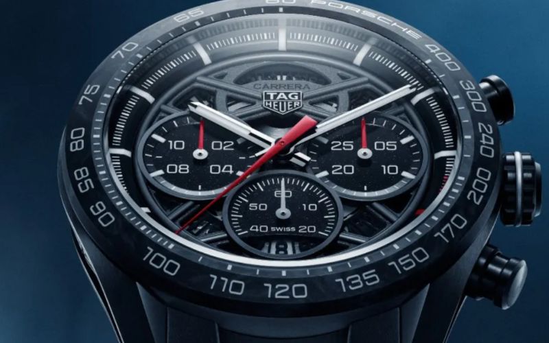 TAG Heuer e Porsche lançam novo cronógrafo Carrera por R$ 54 mil