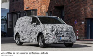 A nova van de luxo totalmente elétrica da Mercedes chega ao mercado 