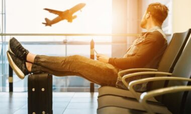 O truque surpreendente para conseguir o melhor assento em companhia aérea de baixo custo, segundo especialistas