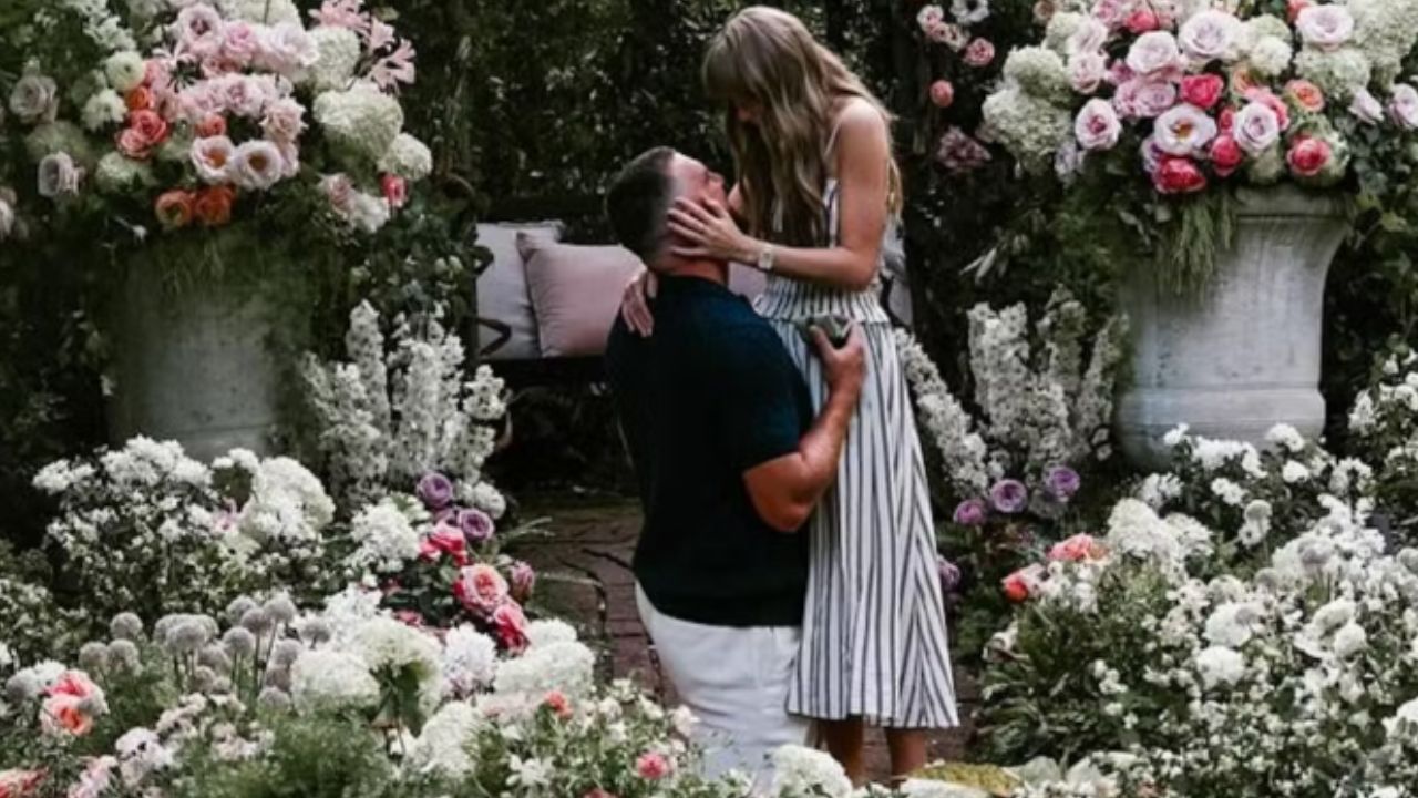 El anillo de compromiso de Taylor Swift robó la atención con un diamante deslumbrante