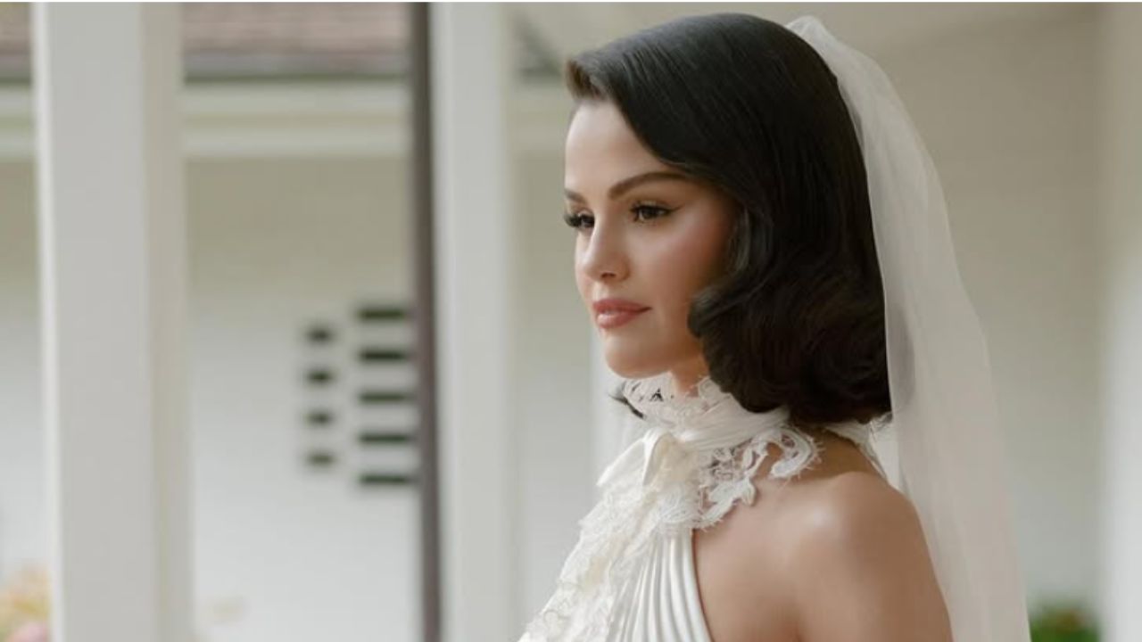 Los vestidos de novia millonarios de Selena Gomez: lujo, exclusividad y alta costura en la boda con Benny Blanco