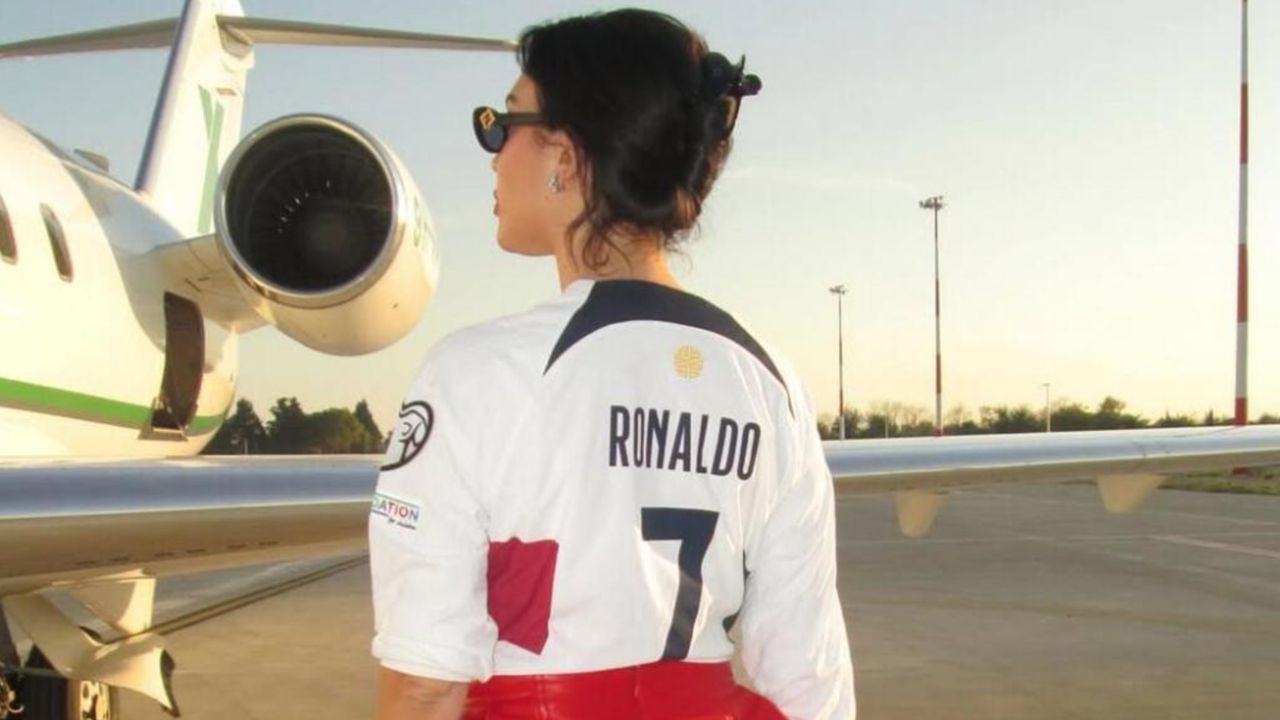 Georgina Rodríguez supera Kylie Jenner ao posar com duas bolsas Hermès raríssimas diante do jato de US$ 73 mi de Cristiano Ronaldo