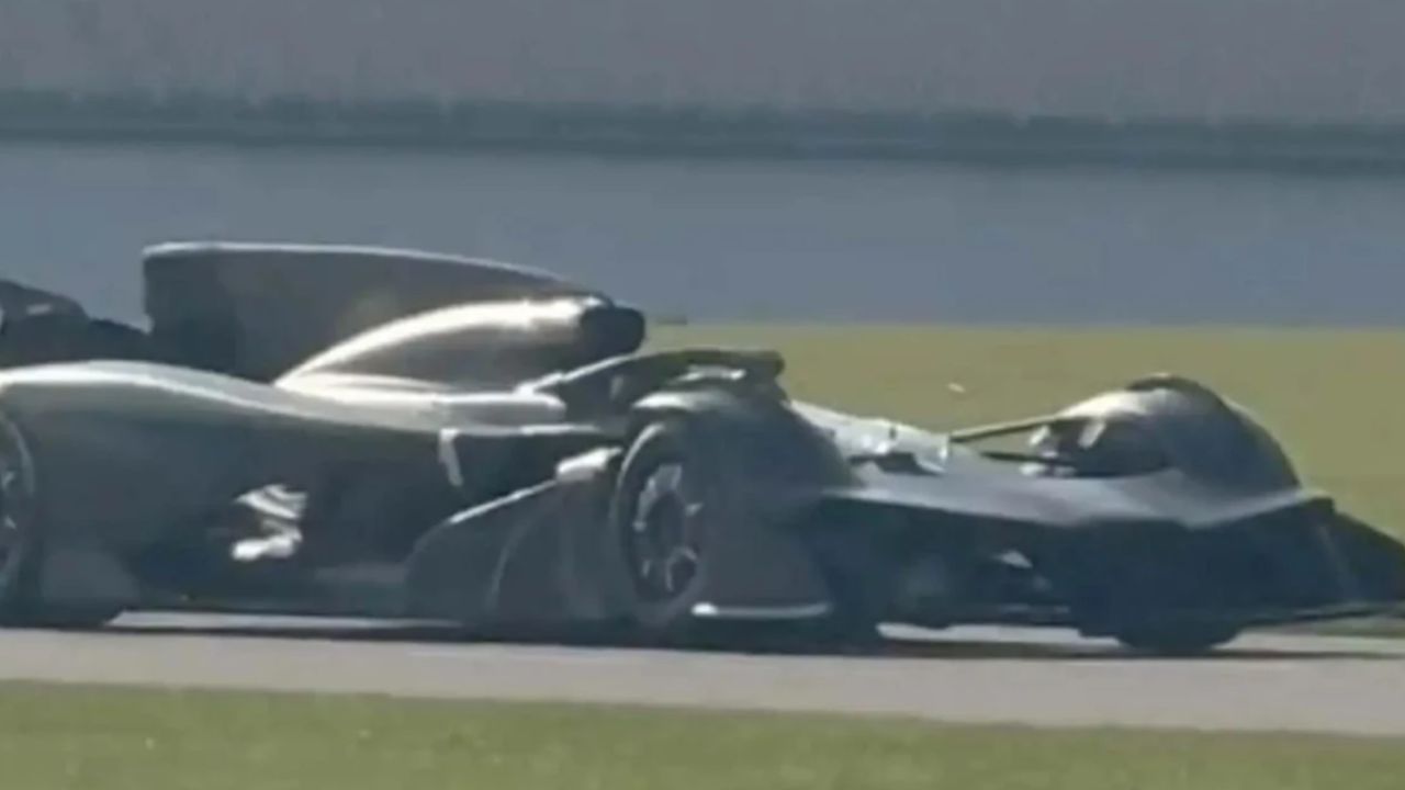 Aston Martin misterioso com “cara de Batmóvel” surge do nada e intriga milionários