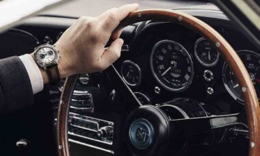Top Time B01 Chronograph 41 Tribute to Aston Martin DB5. Foto: Aston Martin