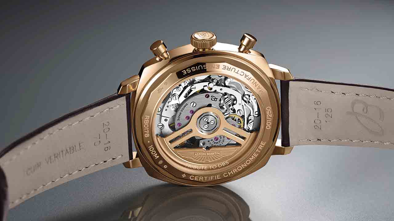 Top Time B01 Chronograph 41 Tribute to Aston Martin DB5. Photo : Aston Martin
