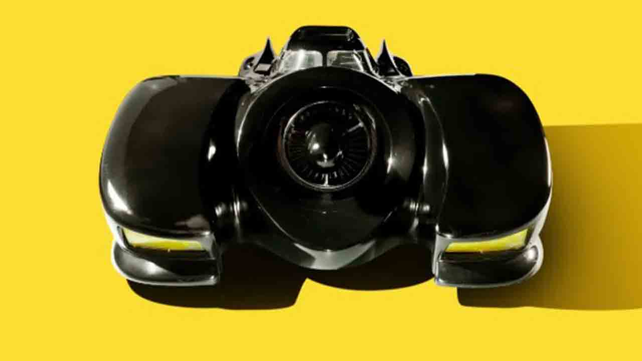 Batmobilen fra «Batman Returns». Foto: Julien's Auctions